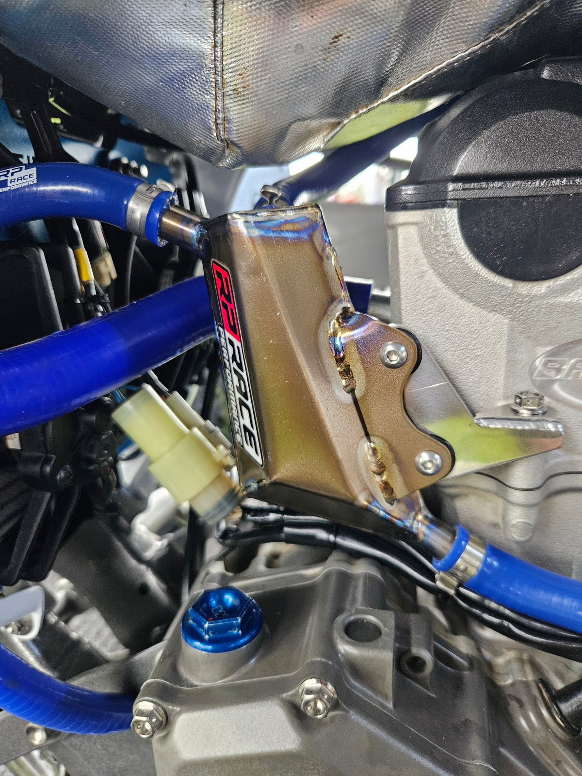 Réservoir de récupération d'huile pour YFZ450R